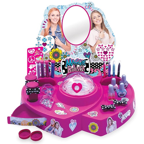 Maggie & Bianca- Nail Salon