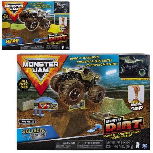 Monster Jam Dirt Deluxe set