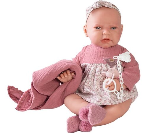 Neonata LEA con coperta