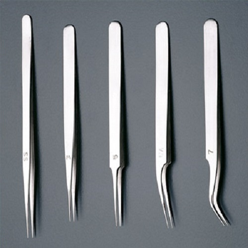 Pinzette-punte diritte ad ago