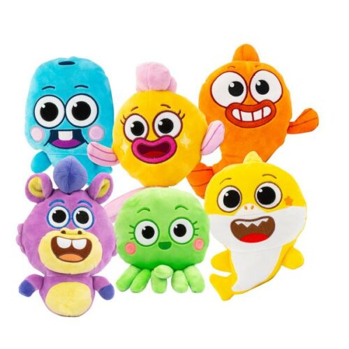 Baby Shark plush 20 cm asst.